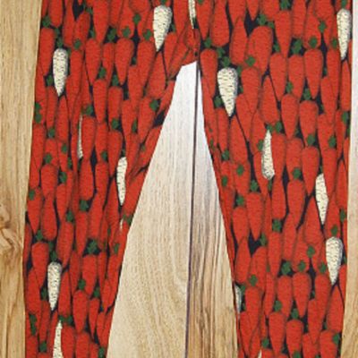 Lularoe One Size Leggings Bright Orange Carrots with Green tops A few Gray ones